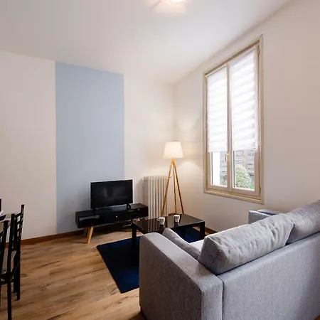 L'agescy 1 - Charmant T2 - Jardin - Terrasse - Centre-ville La Breche - Wifi * Niort